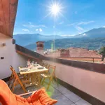 Sunny Penthouse - Happy *