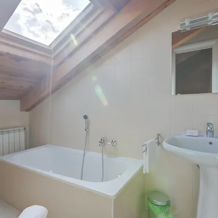 Sunny Penthouse - Happy * Oulx