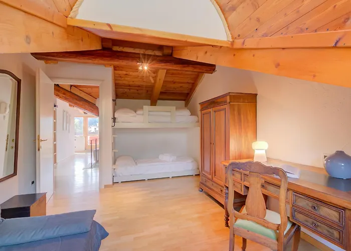 Sunny Penthouse - Happy *