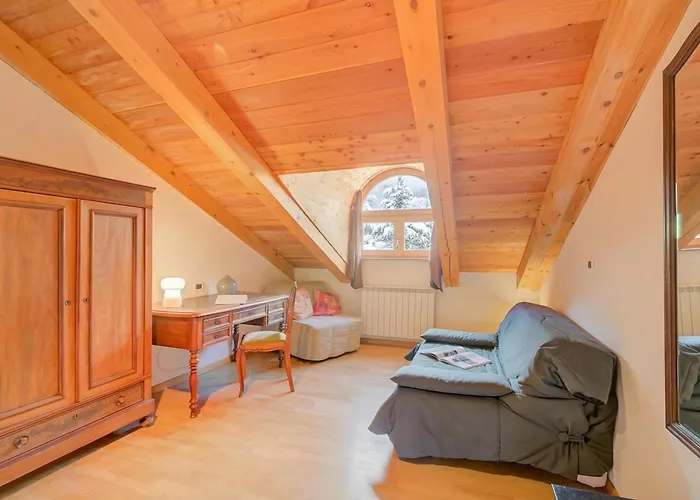 Sunny Penthouse - Happy * Oulx